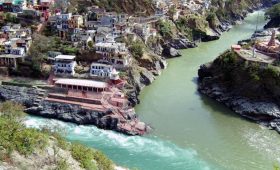 devprayag-town-and-confluence