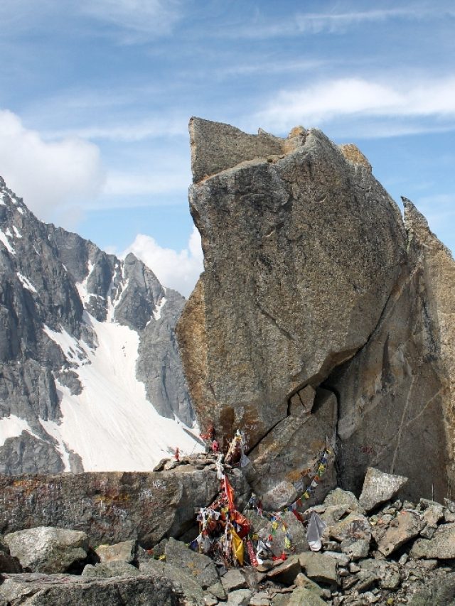 Book Now Kinnaur Kailash Trek Himachal Pradesh