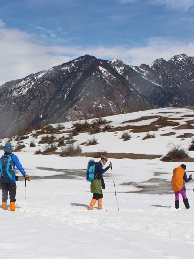 Book Now Kedarkantha Trek Package 2025 from Dehradun